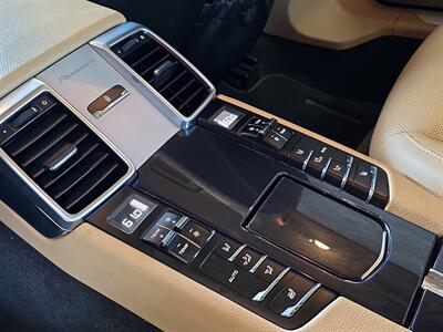2016 Porsche Panamera Edition   - Photo 24 - Lennox, CA 90304