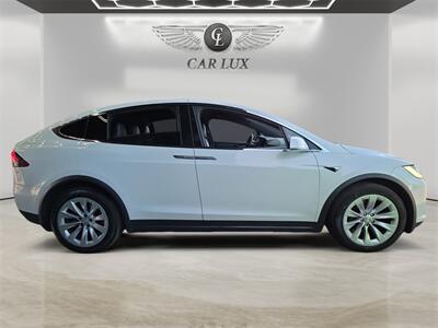 2017 Tesla Model X 90D   - Photo 6 - Lennox, CA 90304