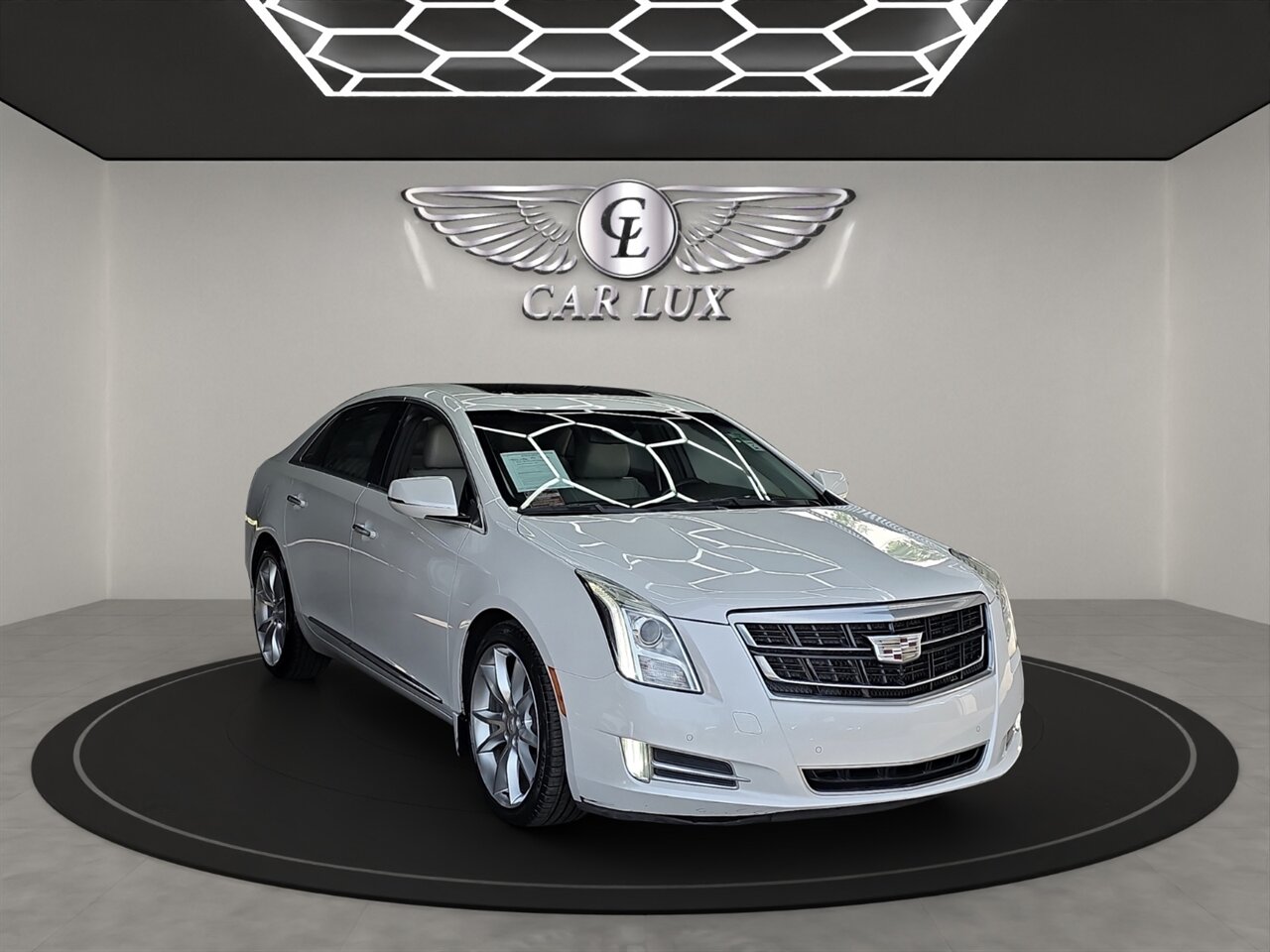 2016 Cadillac XTS Vsport Premium - Photo 1 - Lennox, CA 90304