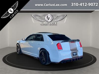 2022 Chrysler 300 Series S V8   - Photo 5 - Lennox, CA 90304