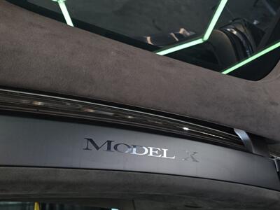 2017 Tesla Model X 100D   - Photo 18 - Lennox, CA 90304