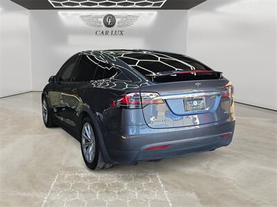 2017 Tesla Model X 100D   - Photo 3 - Lennox, CA 90304