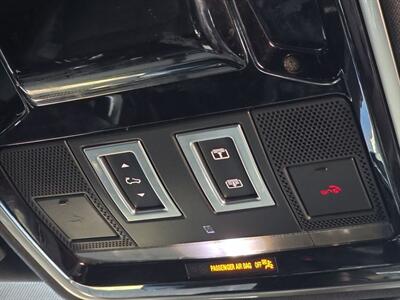 2017 Land Rover Range Rover 5.0L V8 Supercharged LWB   - Photo 25 - Lennox, CA 90304