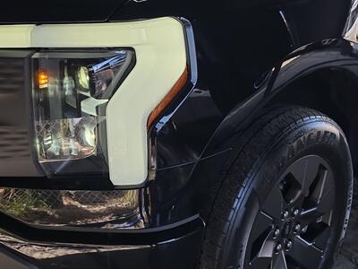 2024 Ford F-150 Lightning Flash   - Photo 28 - Lennox, CA 90304