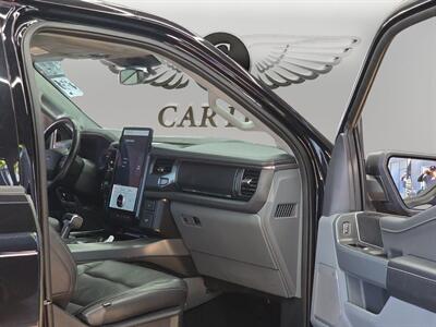 2024 Ford F-150 Lightning Flash   - Photo 19 - Lennox, CA 90304