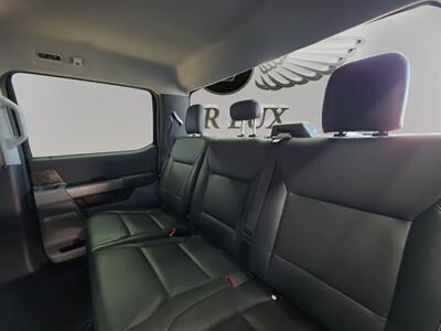 2024 Ford F-150 Lightning Flash   - Photo 21 - Lennox, CA 90304