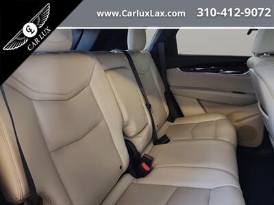 2017 Cadillac XT5 Premium Luxury   - Photo 16 - Lennox, CA 90304