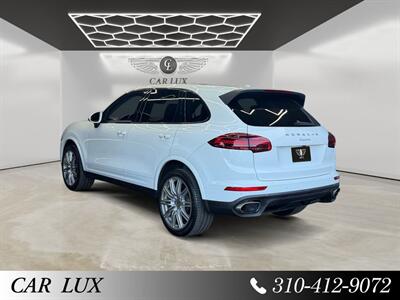 2017 Porsche Cayenne Platinum Edition - Photo 3 - Lennox, CA 90304
