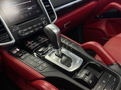 2017 Porsche Cayenne Platinum Edition - Photo 25 - Lennox, CA 90304