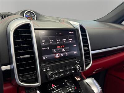 2017 Porsche Cayenne Platinum Edition - Photo 26 - Lennox, CA 90304