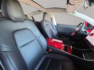 2017 Tesla Model 3 Long Range   - Photo 11 - Lennox, CA 90304