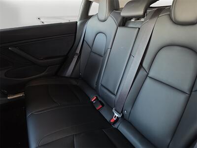 2017 Tesla Model 3 Long Range   - Photo 13 - Lennox, CA 90304