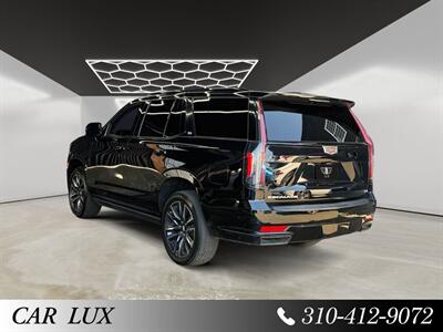 2022 Cadillac Escalade Sport   - Photo 3 - Lennox, CA 90304