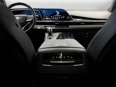 2022 Cadillac Escalade Sport   - Photo 21 - Lennox, CA 90304