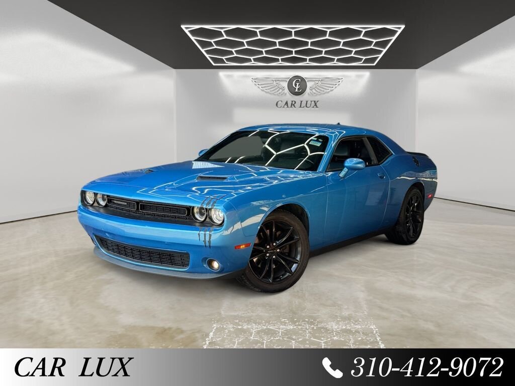 2016 Dodge Challenger SXT   - Photo 1 - Lennox, CA 90304
