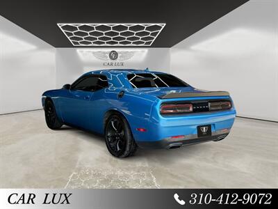 2016 Dodge Challenger SXT   - Photo 3 - Lennox, CA 90304