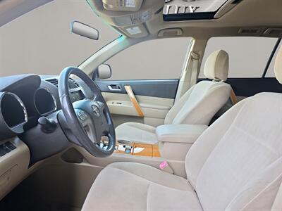 2009 Toyota Highlander Hybrid   - Photo 9 - Lennox, CA 90304