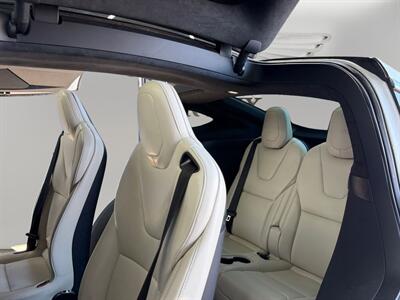 2020 Tesla Model X Long Range   - Photo 13 - Lennox, CA 90304