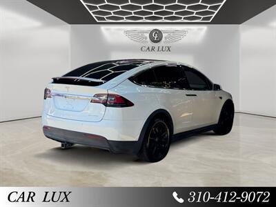 2020 Tesla Model X Long Range   - Photo 5 - Lennox, CA 90304