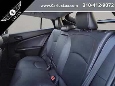 2022 Toyota Prius XLE   - Photo 11 - Lennox, CA 90304