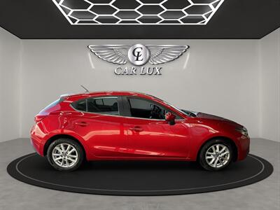 2015 Mazda Mazda3 i Touring   - Photo 8 - Lennox, CA 90304