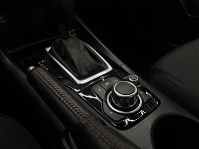 2015 Mazda Mazda3 i Touring   - Photo 21 - Lennox, CA 90304