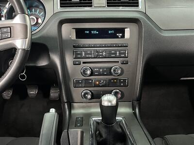 2013 Ford Mustang GT   - Photo 14 - Lennox, CA 90304