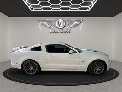 2013 Ford Mustang GT   - Photo 8 - Lennox, CA 90304