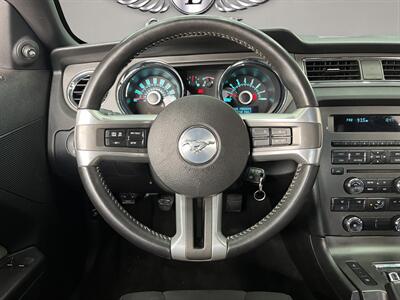 2013 Ford Mustang GT   - Photo 10 - Lennox, CA 90304
