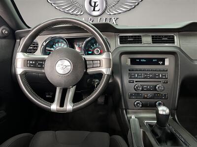 2013 Ford Mustang GT   - Photo 13 - Lennox, CA 90304