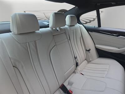 2019 BMW 530i - Photo 13 - Lennox, CA 90304