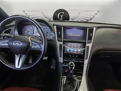 2018 INFINITI Q60 Red Sport 400 - Photo 13 - Lennox, CA 90304