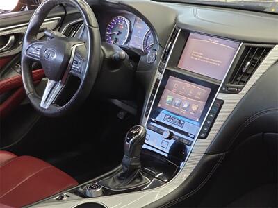 2018 INFINITI Q60 Red Sport 400 - Photo 16 - Lennox, CA 90304