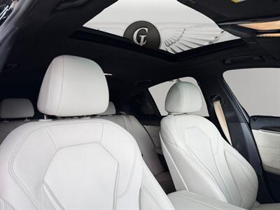 2020 BMW 530i - Photo 14 - Lennox, CA 90304