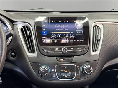 2020 Chevrolet Malibu LS 1FL - Photo 22 - Lennox, CA 90304