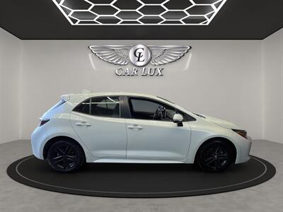 2019 Toyota Corolla Hatchback SE   - Photo 8 - Lennox, CA 90304