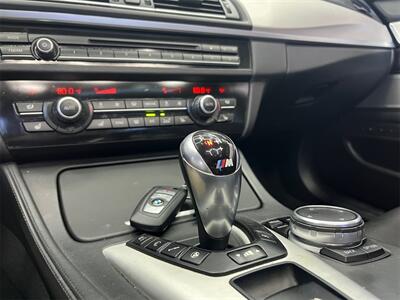 2015 BMW M5  COMPETITION - Photo 22 - Lennox, CA 90304