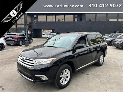 2013 Toyota Highlander Plus   - Photo 7 - Lennox, CA 90304