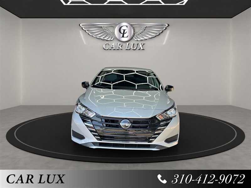 2024 Nissan Versa 1.6 S  