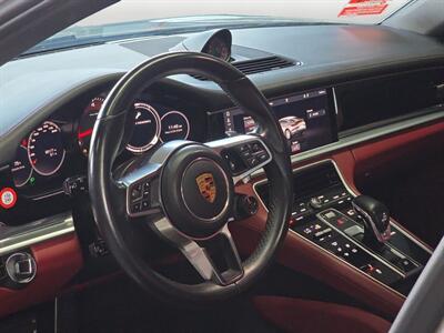 2018 Porsche Panamera 4S   - Photo 10 - Lennox, CA 90304
