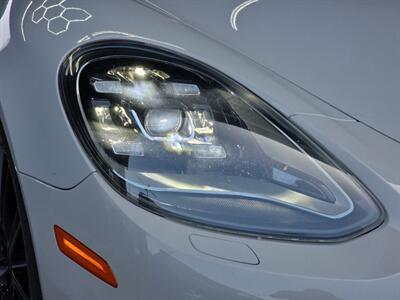 2018 Porsche Panamera 4S   - Photo 30 - Lennox, CA 90304