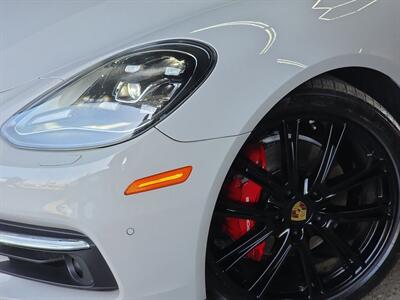 2018 Porsche Panamera 4S   - Photo 34 - Lennox, CA 90304