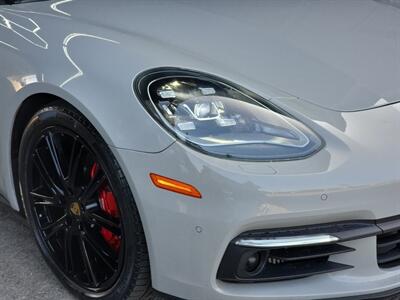 2018 Porsche Panamera 4S   - Photo 29 - Lennox, CA 90304