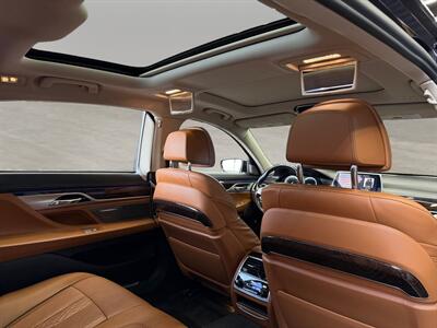 2018 BMW 750i xDrive   - Photo 18 - Lennox, CA 90304