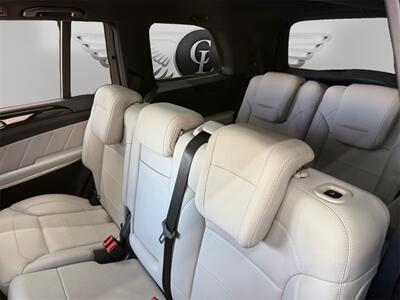 2015 Mercedes-Benz GL 550 4MATIC®   - Photo 13 - Lennox, CA 90304