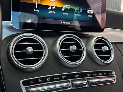 2021 Mercedes-Benz C 300   - Photo 18 - Lennox, CA 90304