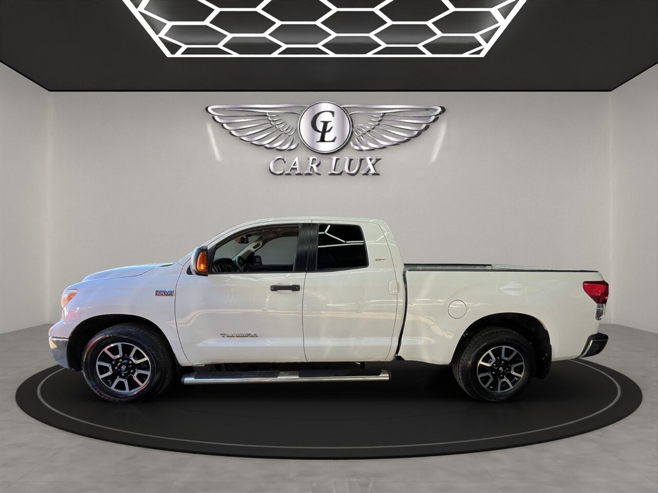 2013 Toyota Tundra Grade photo 2