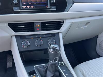 2019 Volkswagen Jetta S   - Photo 13 - Lennox, CA 90304