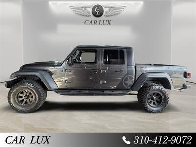 2023 Jeep Gladiator Sport   - Photo 2 - Lennox, CA 90304