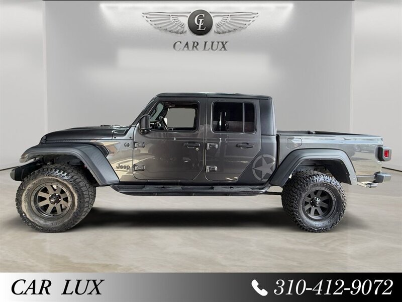 2023 Jeep Gladiator Sport  